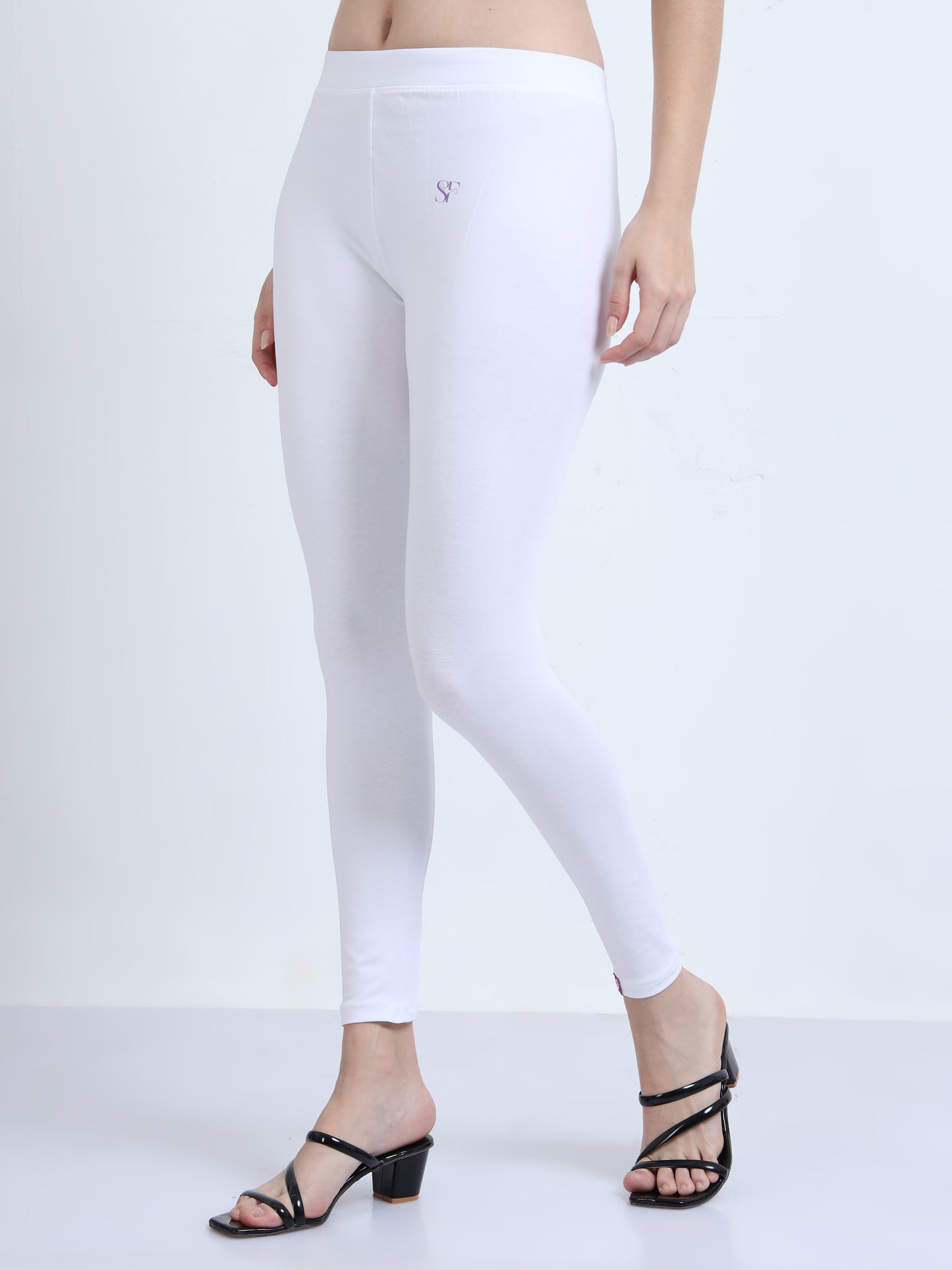 WHITE - PREMIUM